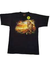 Lade das Bild in den Galerie-Viewer, Bushfire Leopard T-Shirt Siebdruck online kaufen günstig
