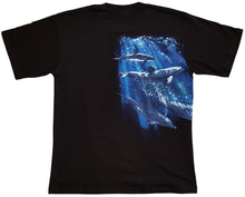 Lade das Bild in den Galerie-Viewer, Bushfire Body Dolphins, Delfin T-Shirt - BTF958
